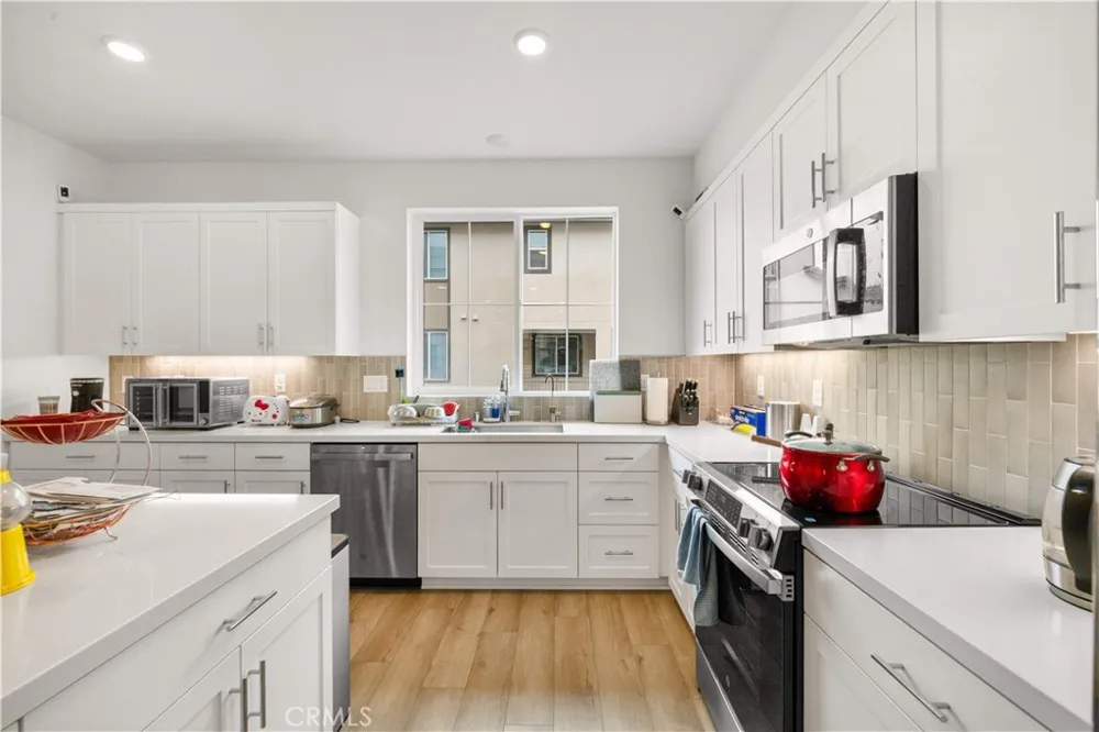 12826 Denali Way Eastvale, CA 92880