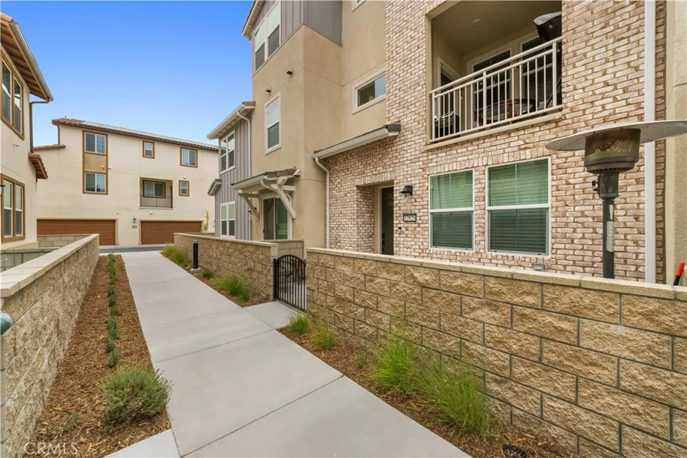 12826 Denali Way Eastvale, CA 92880
