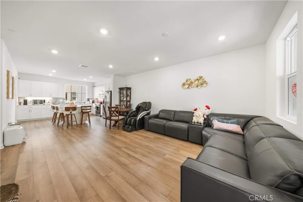 12826 Denali Way Eastvale, CA 92880