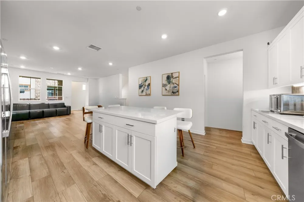 12826 Denali Way Eastvale, CA 92880