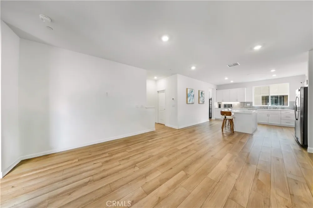 12826 Denali Way Eastvale, CA 92880