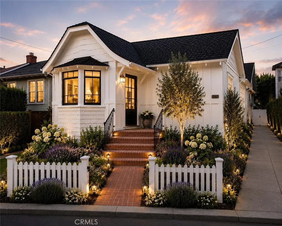 495 Saint Anns Drive Laguna Beach, CA 92651