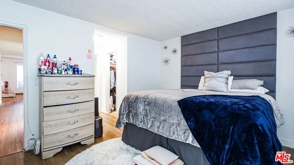 6151 Canterbury Drive #103 Culver City, CA 90230