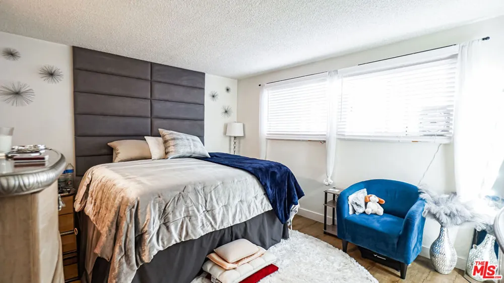 6151 Canterbury Drive #103 Culver City, CA 90230