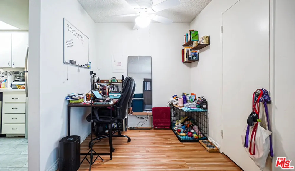 6151 Canterbury Drive #103 Culver City, CA 90230