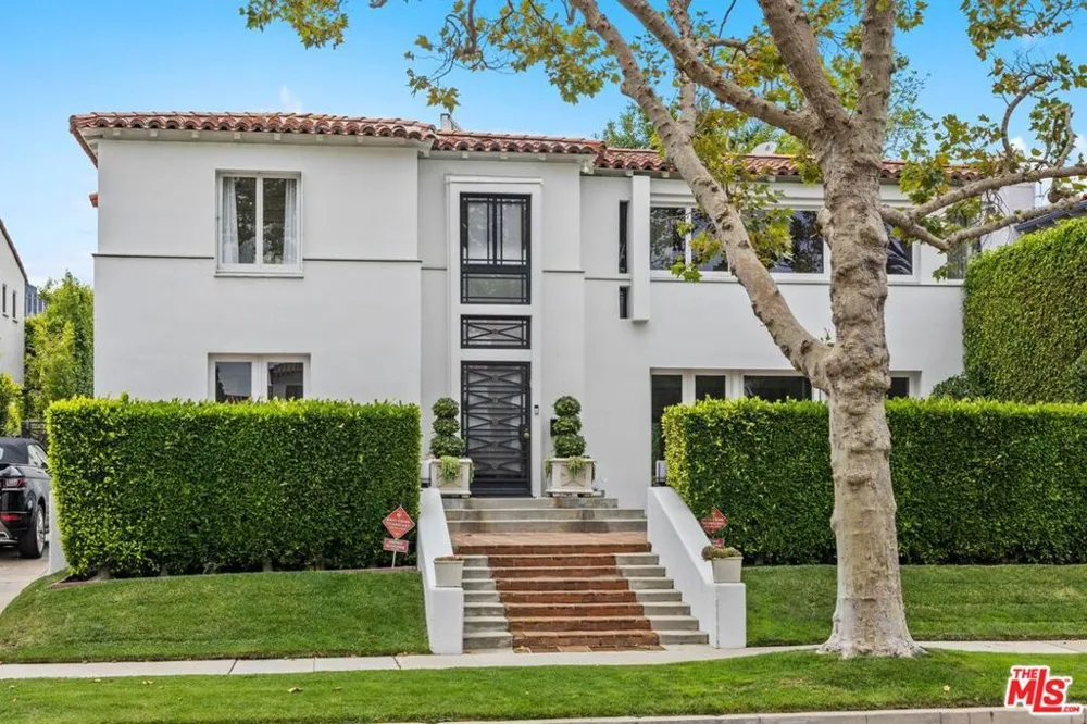 305 S Bedford Drive Beverly Hills, CA 90212