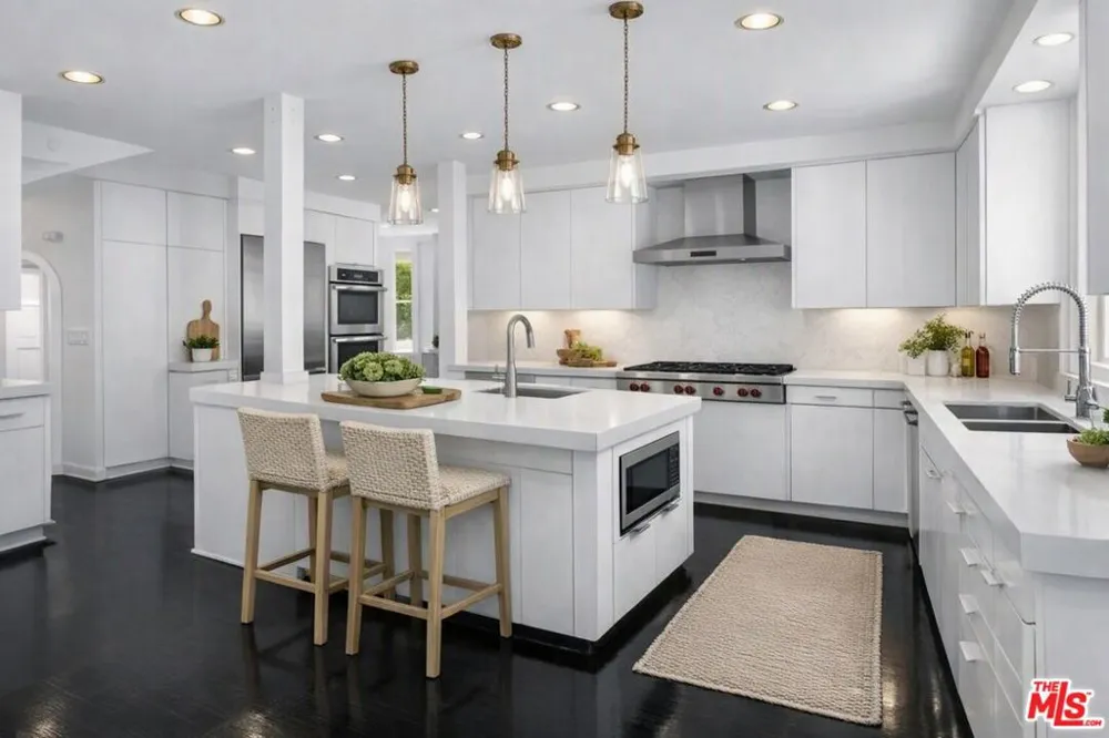 305 S Bedford Drive Beverly Hills, CA 90212