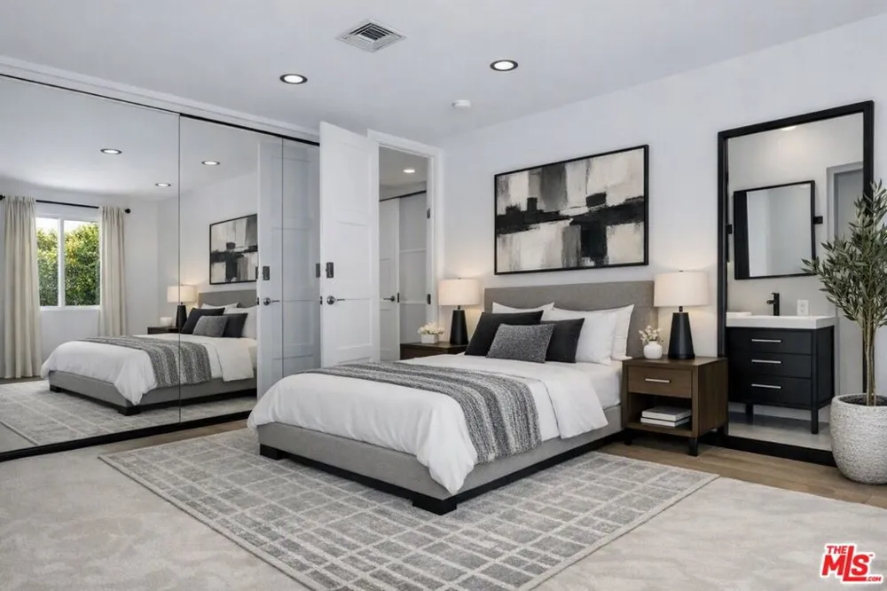 305 S Bedford Drive Beverly Hills, CA 90212