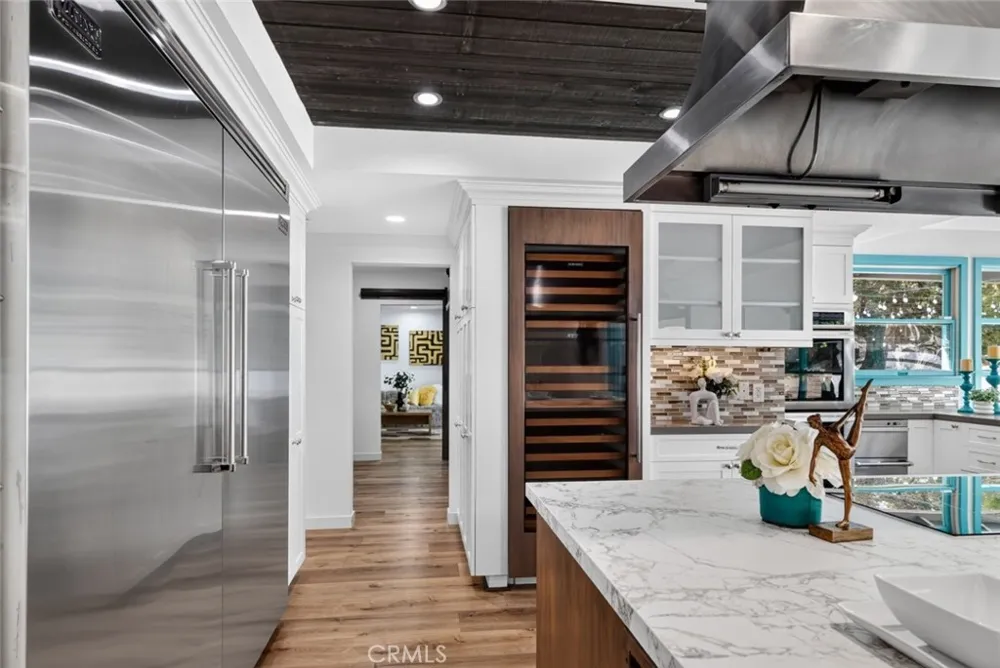 20001 Hiawatha Street Chatsworth, CA 91311