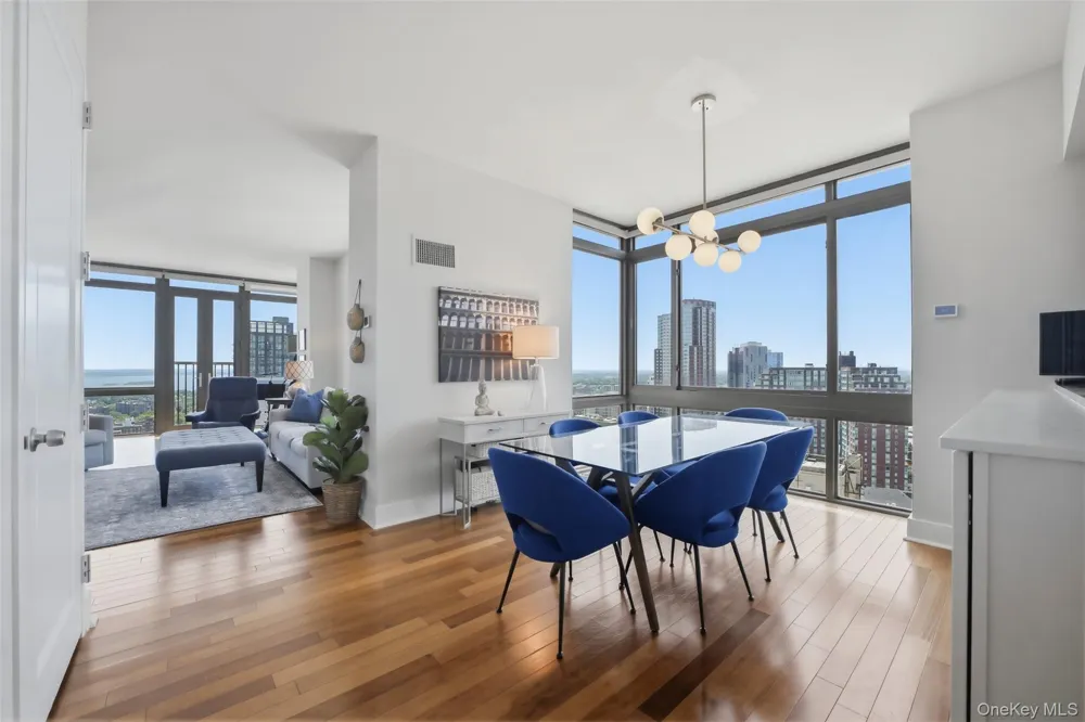 175 Huguenot Street #2503 New Rochelle, NY 10801
