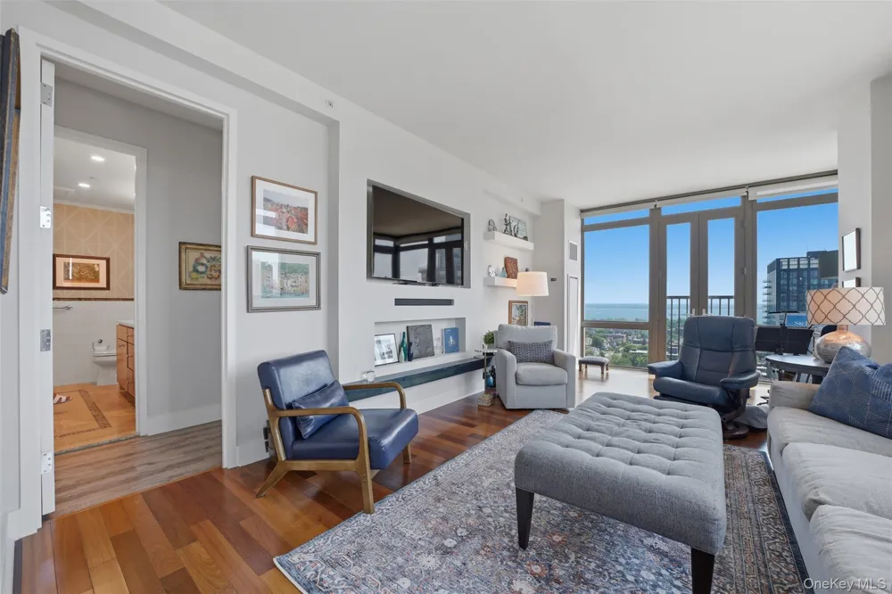 175 Huguenot Street #2503 New Rochelle, NY 10801