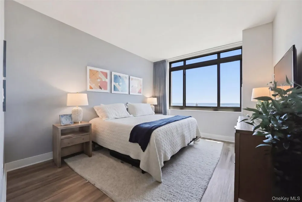 175 Huguenot Street #2503 New Rochelle, NY 10801