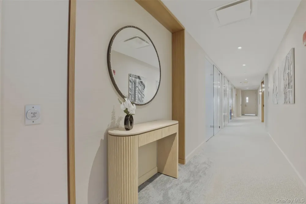 175 Huguenot Street #2503 New Rochelle, NY 10801