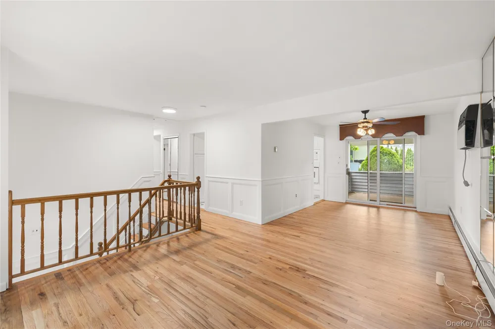 142 Mohican Avenue Ronkonkoma, NY 11779