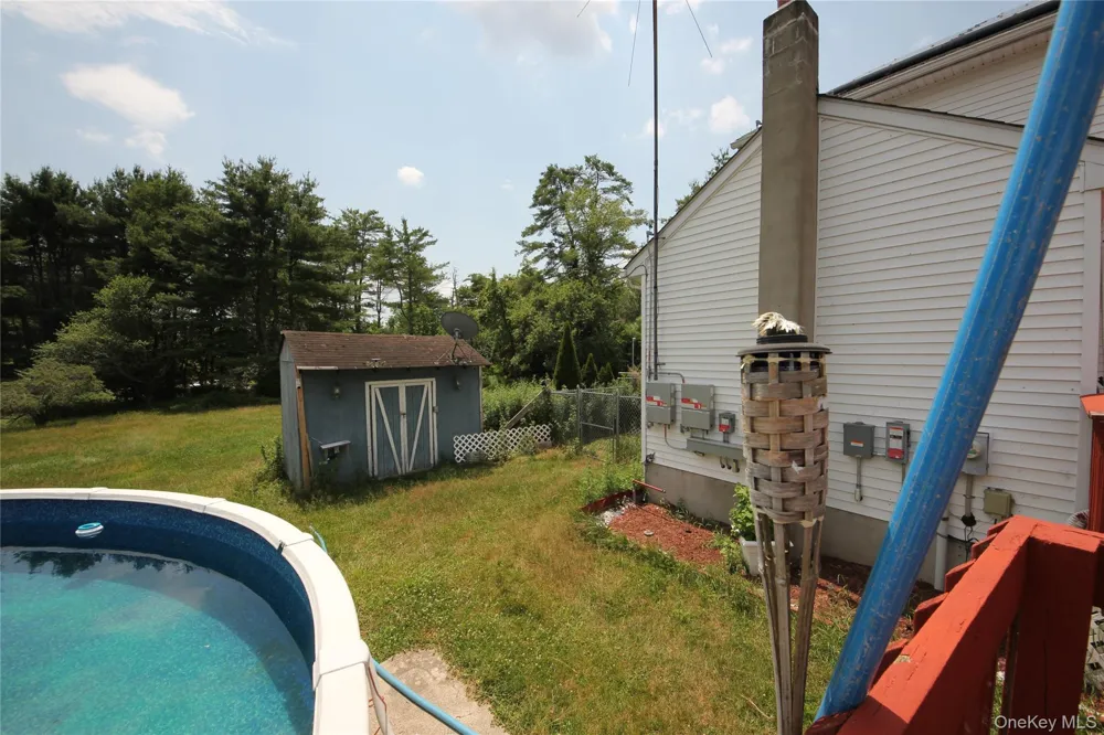 825 Peenpack Trail Sparrowbush, NY 12780