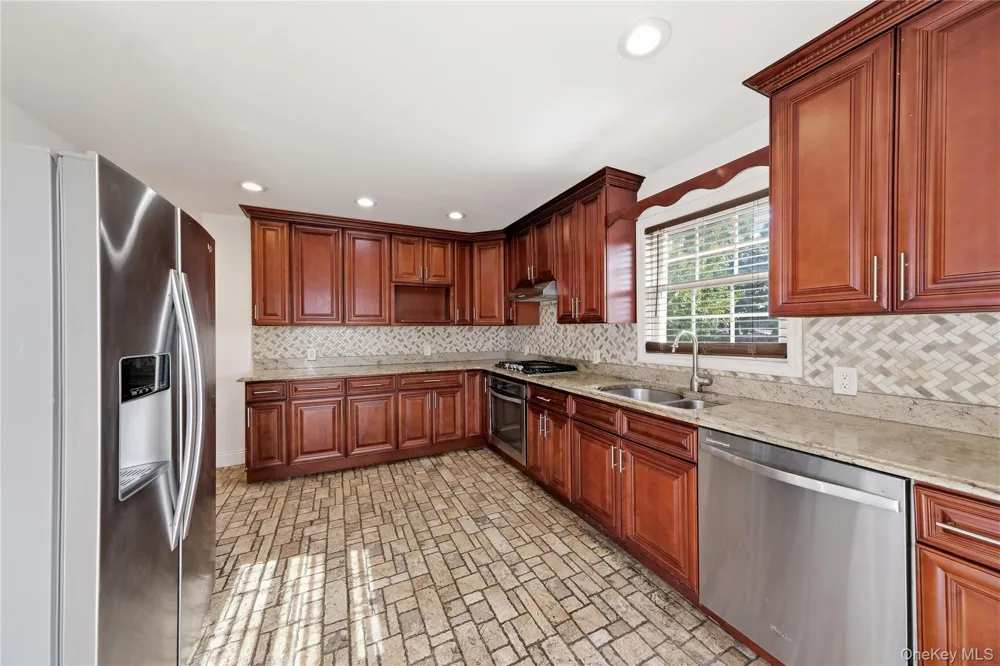 65 Peconic Street Selden, NY 11784