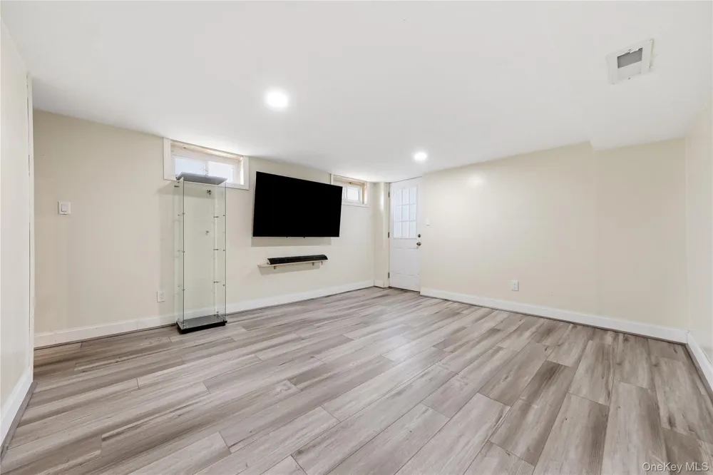 65 Peconic Street Selden, NY 11784