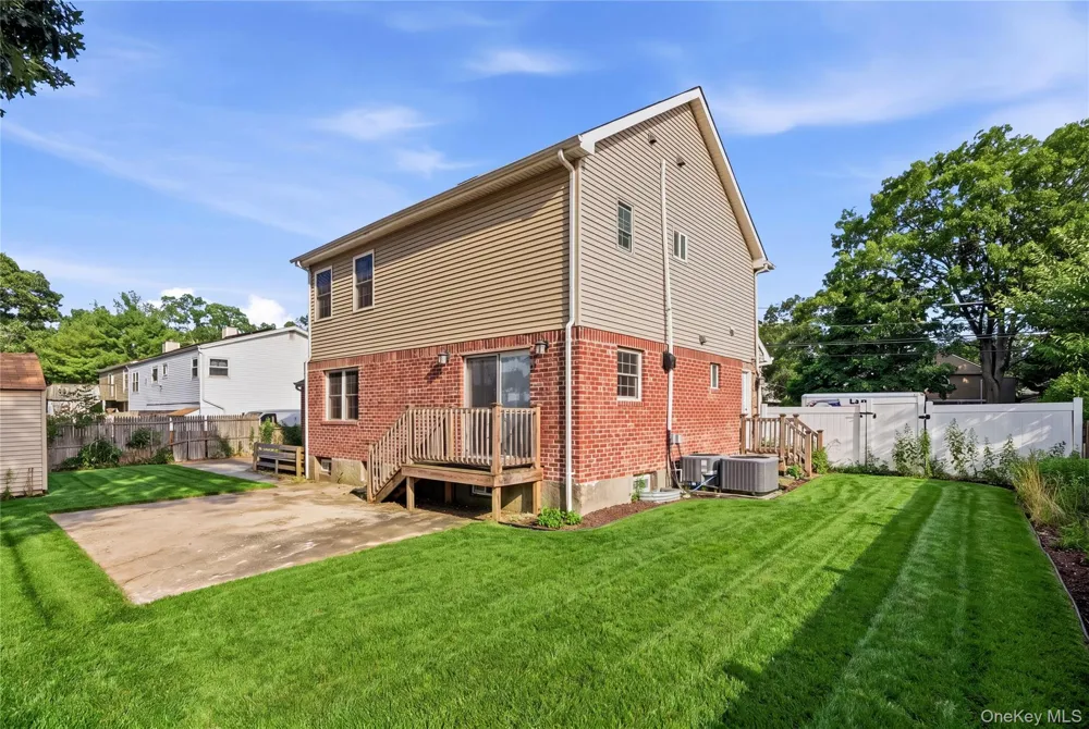 65 Peconic Street Selden, NY 11784