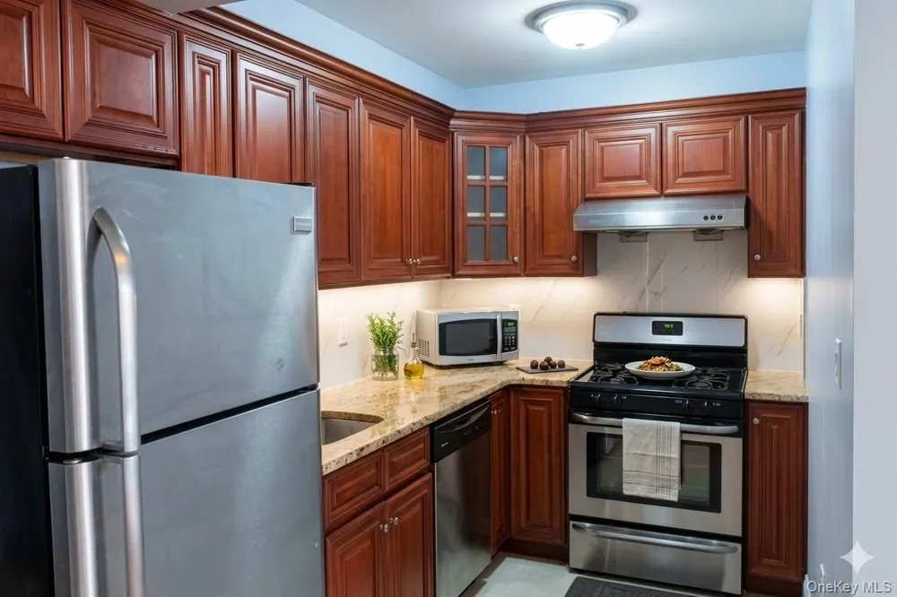 13215 41st Avenue #4 C Flushing, NY 11355