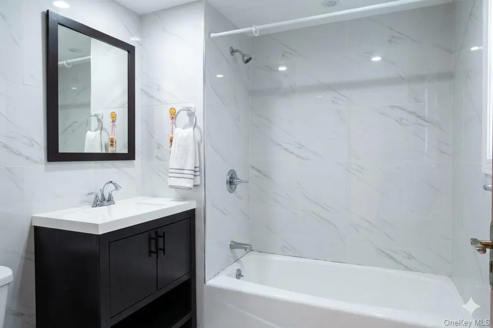 13215 41st Avenue #4 C Flushing, NY 11355