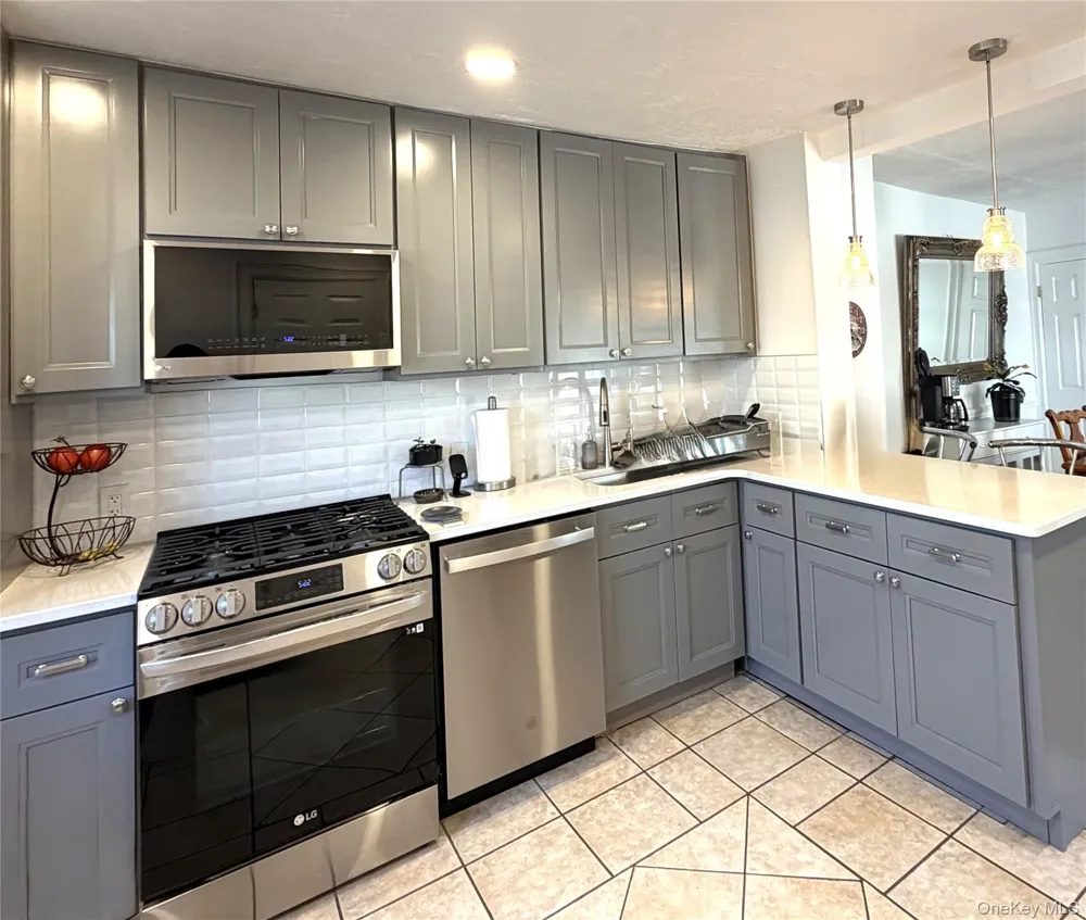 411 Elm Street Port Chester, NY 10573