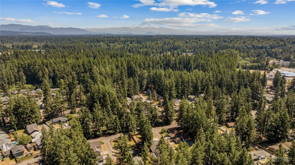 26425 Timberlane Drive SE Covington, WA 98042