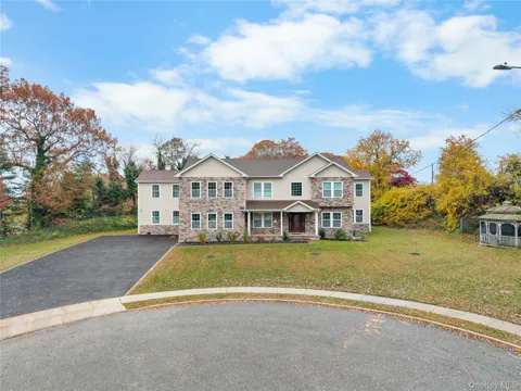 4 Coventry Court