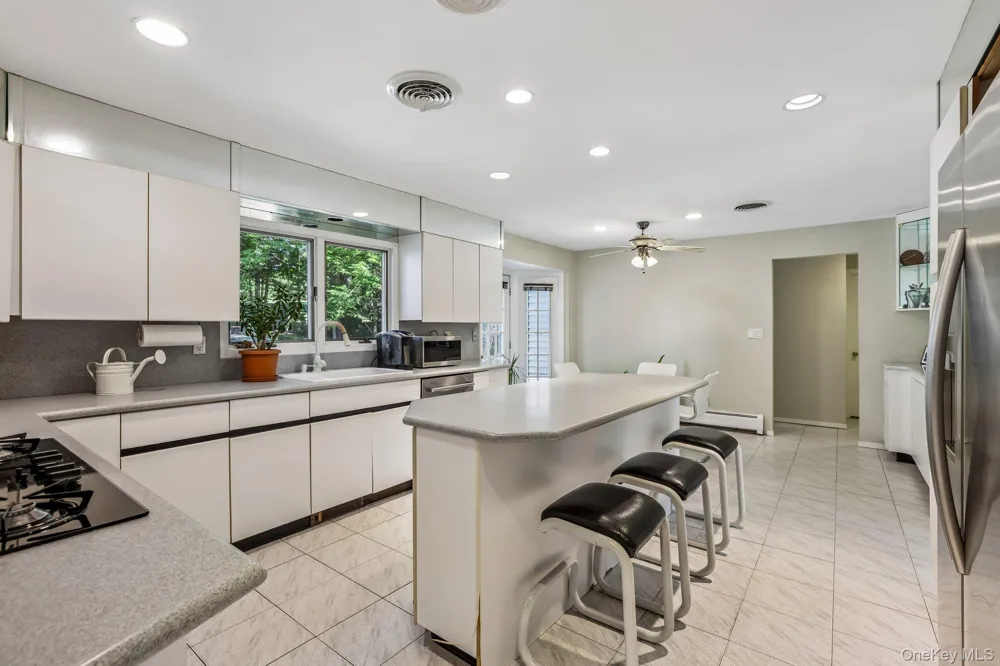 21 Windgate Drive New City, NY 10956