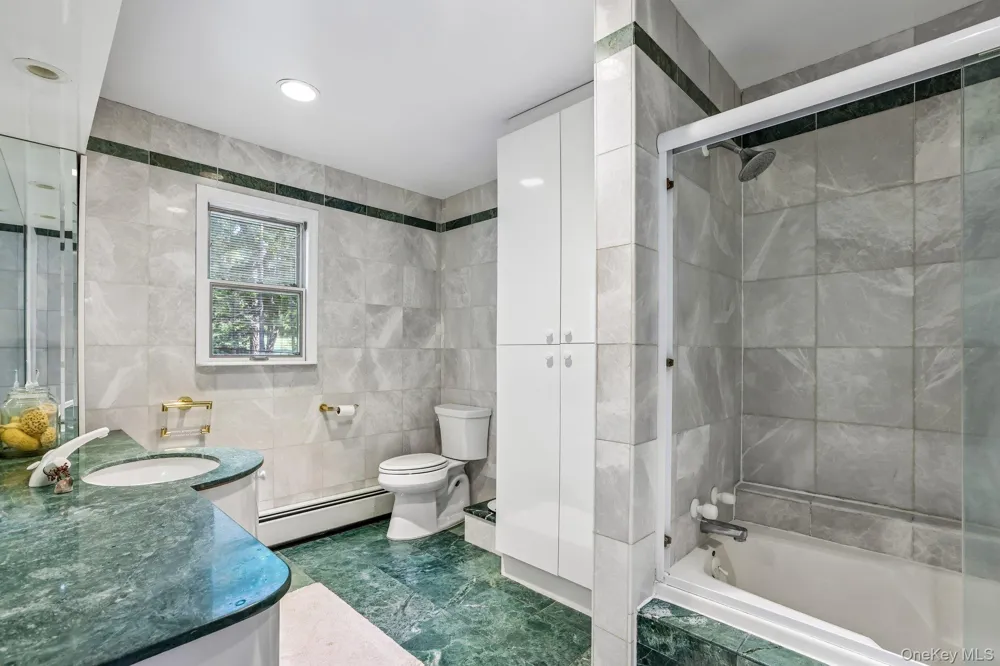 21 Windgate Drive New City, NY 10956