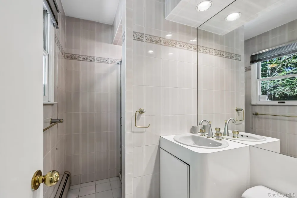 21 Windgate Drive New City, NY 10956