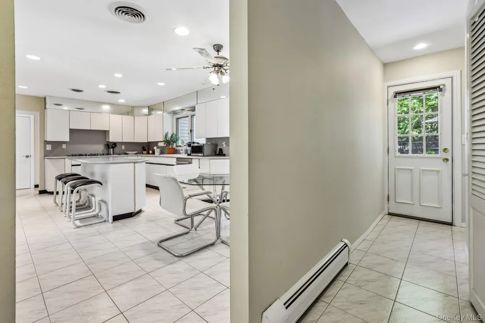 21 Windgate Drive New City, NY 10956