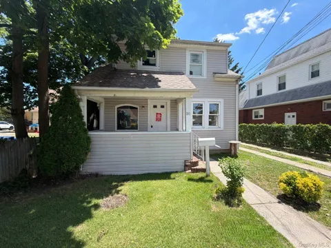 30 Pierson Avenue