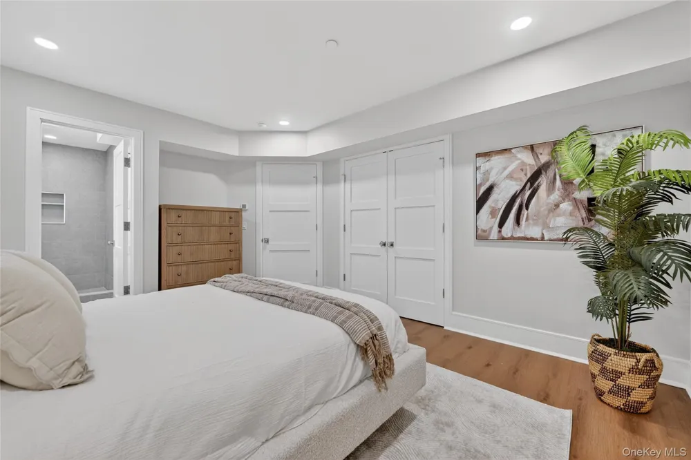 1803 Soundview Court Yorktown Heights, NY 10598