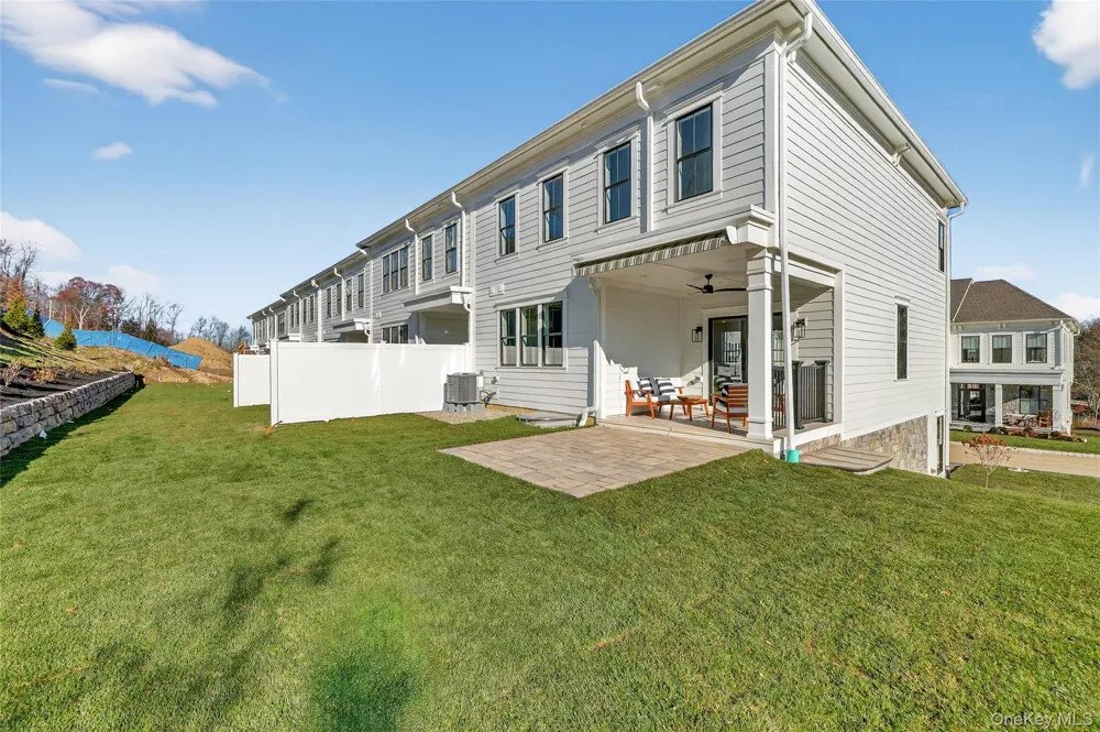 1803 Soundview Court Yorktown Heights, NY 10598