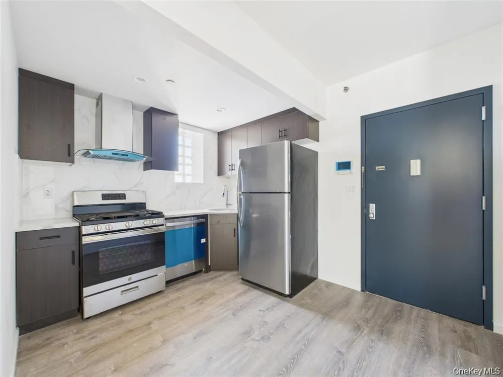 9730 64 Th Avenue #5C Rego Park, NY 11374