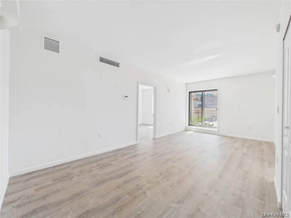 9730 64 Th Avenue #5C Rego Park, NY 11374