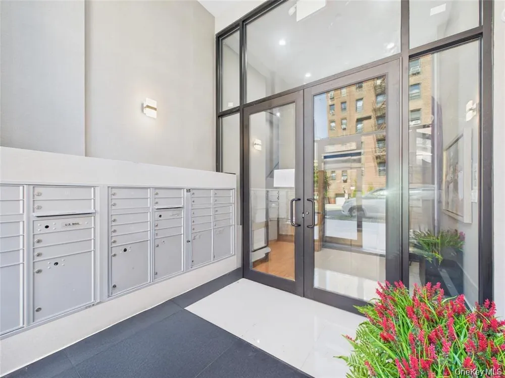 9730 64 Th Avenue #5C Rego Park, NY 11374