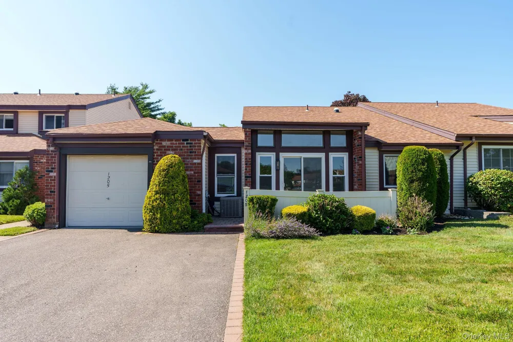 1205 Gotham Drive Saint James, NY 11780