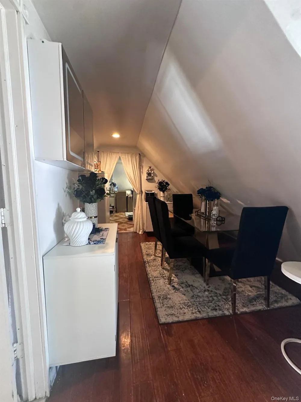 18811 Dunkirk Drive Saint Albans, NY 11412