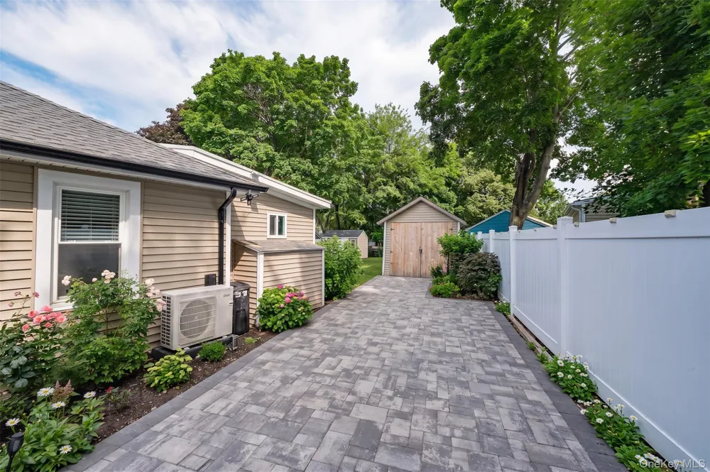 1022 Parkway Street Riverhead, NY 11901