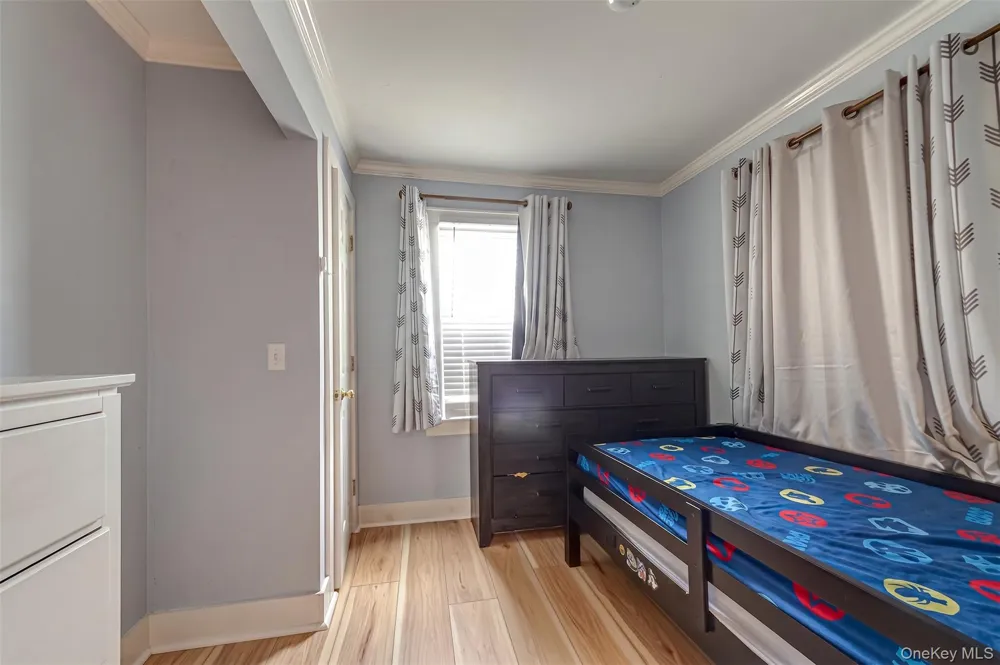 1022 Parkway Street Riverhead, NY 11901