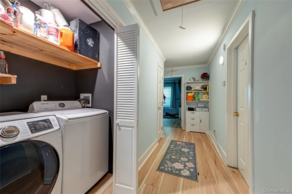 1022 Parkway Street Riverhead, NY 11901