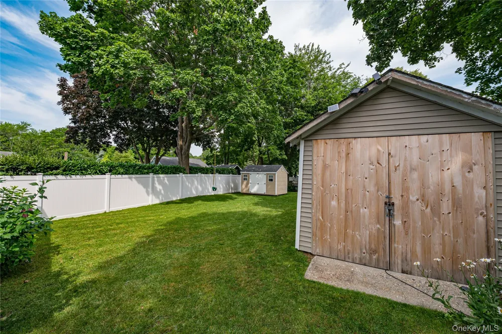 1022 Parkway Street Riverhead, NY 11901