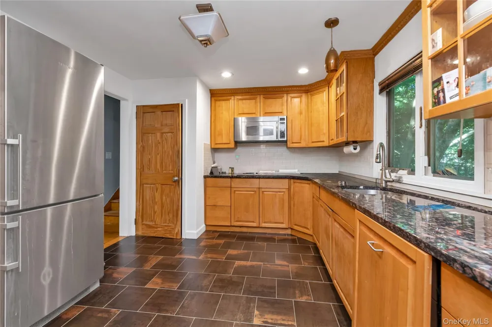 21 Laurel Avenue Sea Cliff, NY 11579