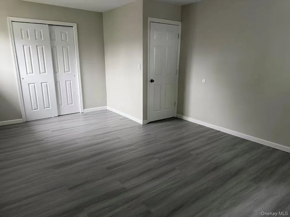 858 Oliver Avenue Westbury, NY 11590