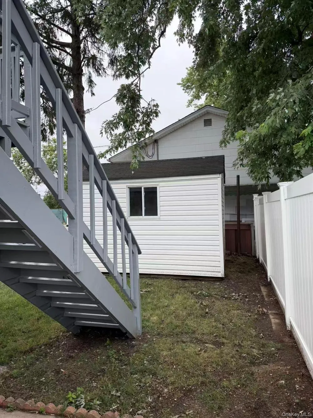858 Oliver Avenue Westbury, NY 11590