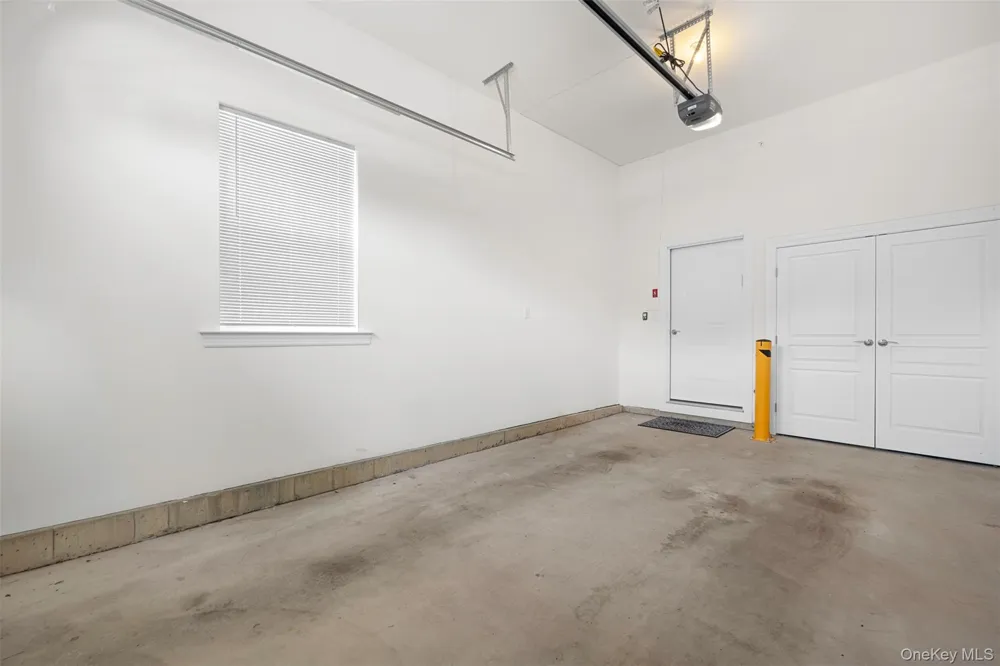 178 Summer Circle East Northport, NY 11731