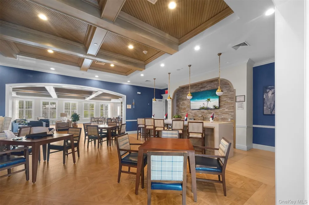 178 Summer Circle East Northport, NY 11731