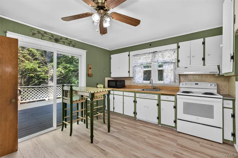 50 Park Road Yulan, NY 12792