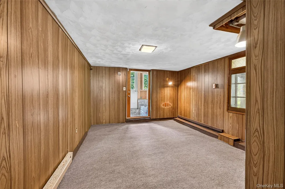 50 Park Road Yulan, NY 12792